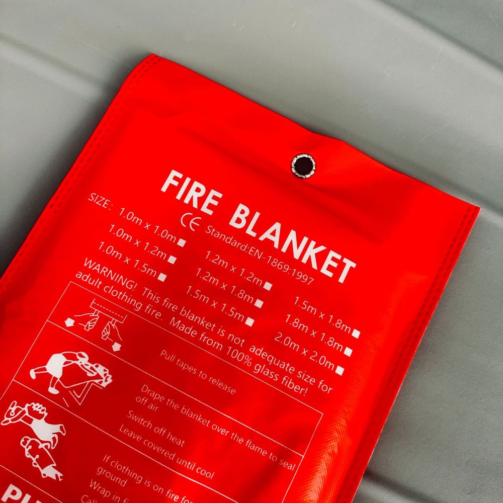 Fire Blanket Kitchen - Yangın Battaniyesi Acil Durum Hayatta Kalma